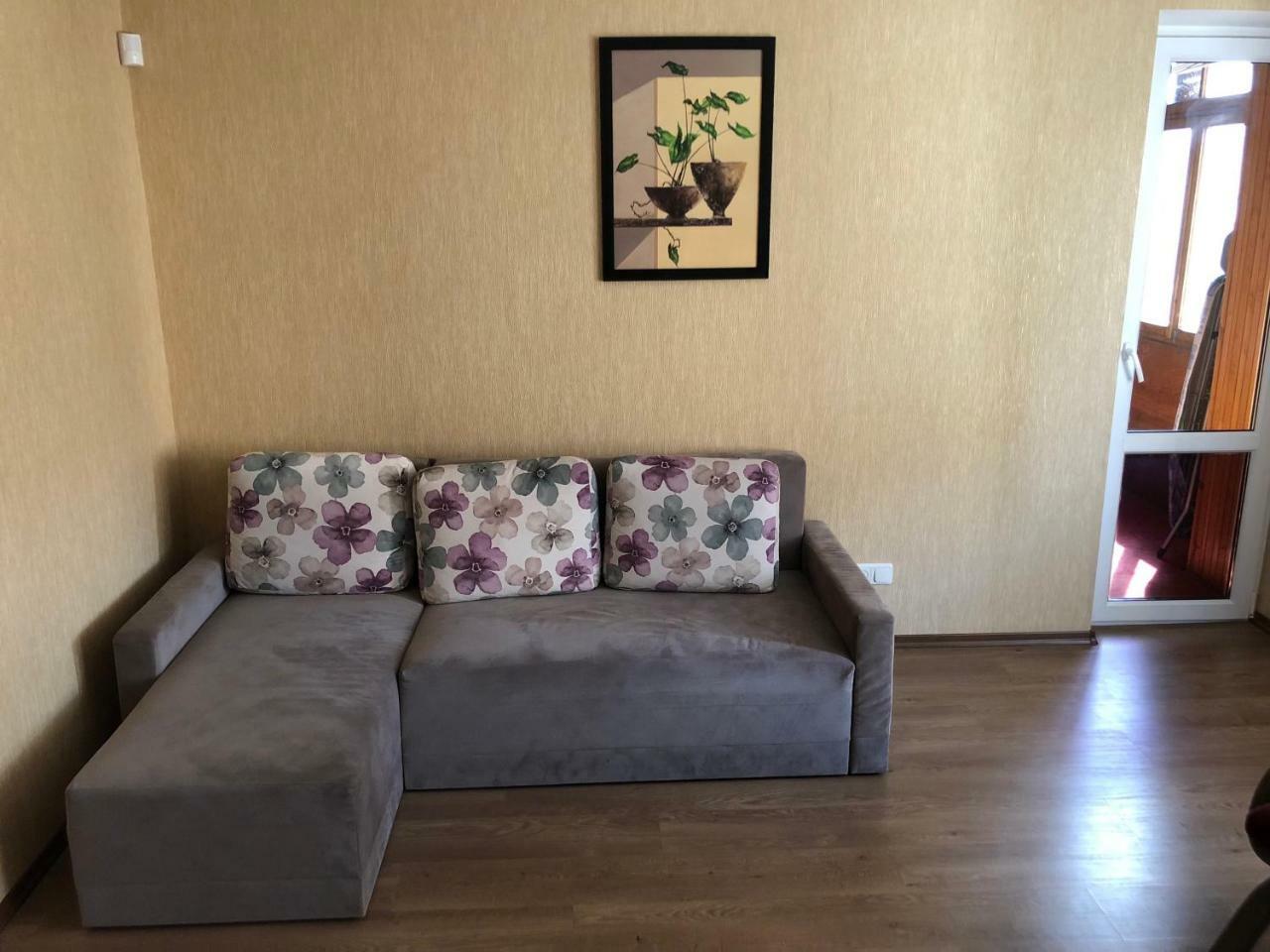 Glushko Apartment 2 Rooms โอเดสซา ภายนอก รูปภาพ